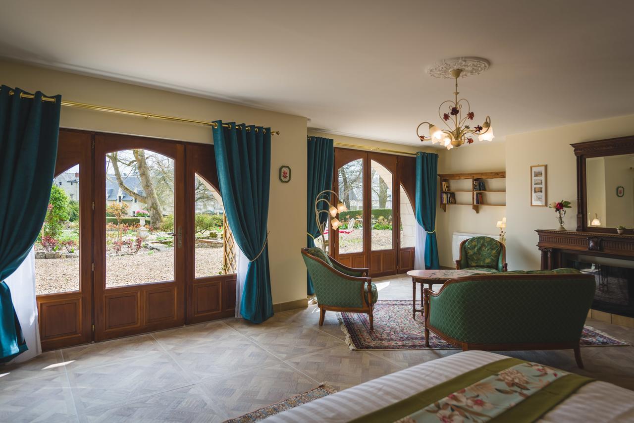 Le Manoir De La Baldette Bed and Breakfast Gennes-Val-de-Loire Εξωτερικό φωτογραφία