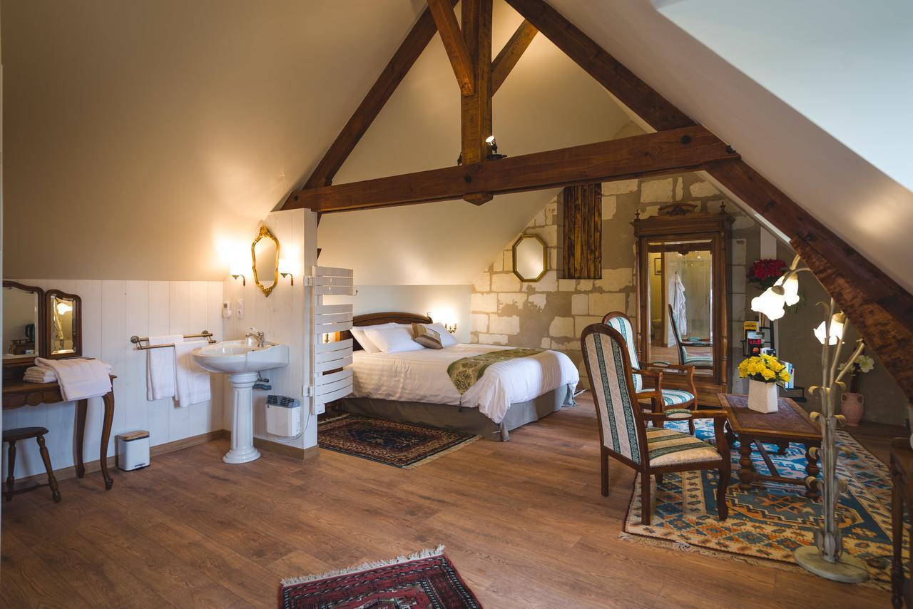 Le Manoir De La Baldette Bed and Breakfast Gennes-Val-de-Loire Εξωτερικό φωτογραφία